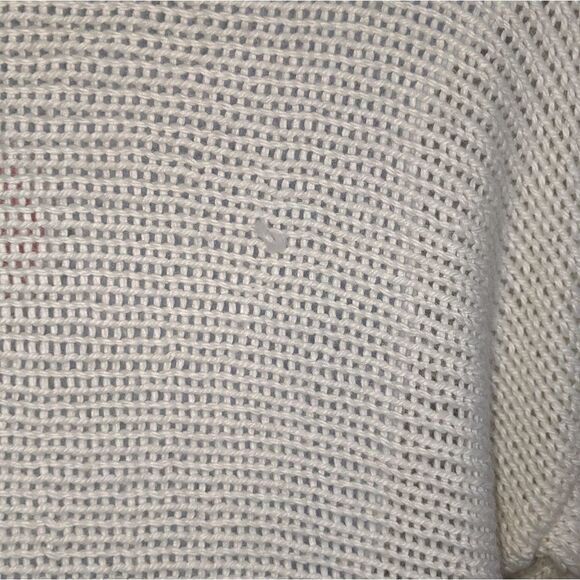 💐MUMU Sweater Size XS Runs bigger - Picture 4 of 10